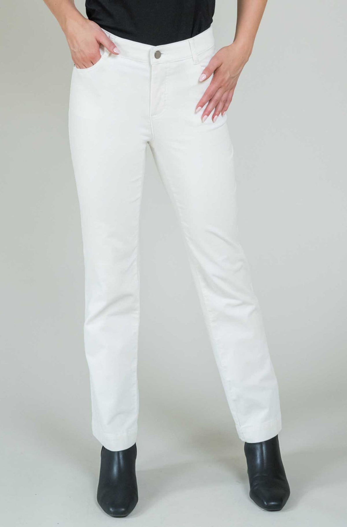 Pantalon pour femme par Lisette L | 925 1108 Blanc Hiver | Boutique Vvög, vêtements mode pour homme et femme