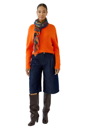 Oui women's full-body front view with multicolor floral scarf and orange border styled at the neck