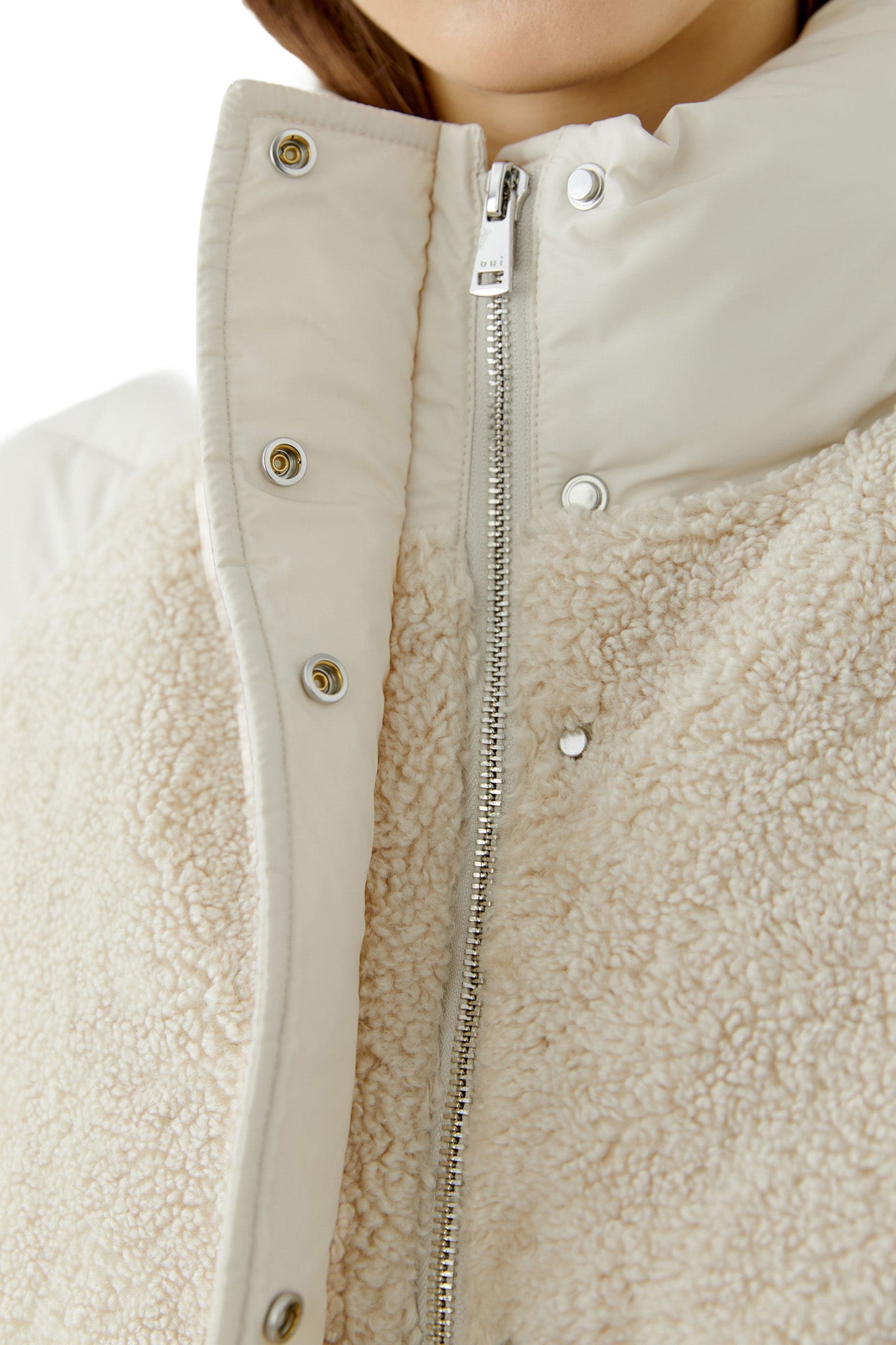 Oui women's cream coat with padded stand collar, silver zipper, snaps and sherpa panel, close-up