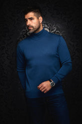Chandail col roulé en laine mérino pour homme par Au Noir | ARKANES Minuit | Boutique Vvög, inventaire complet de la marque Au Noir