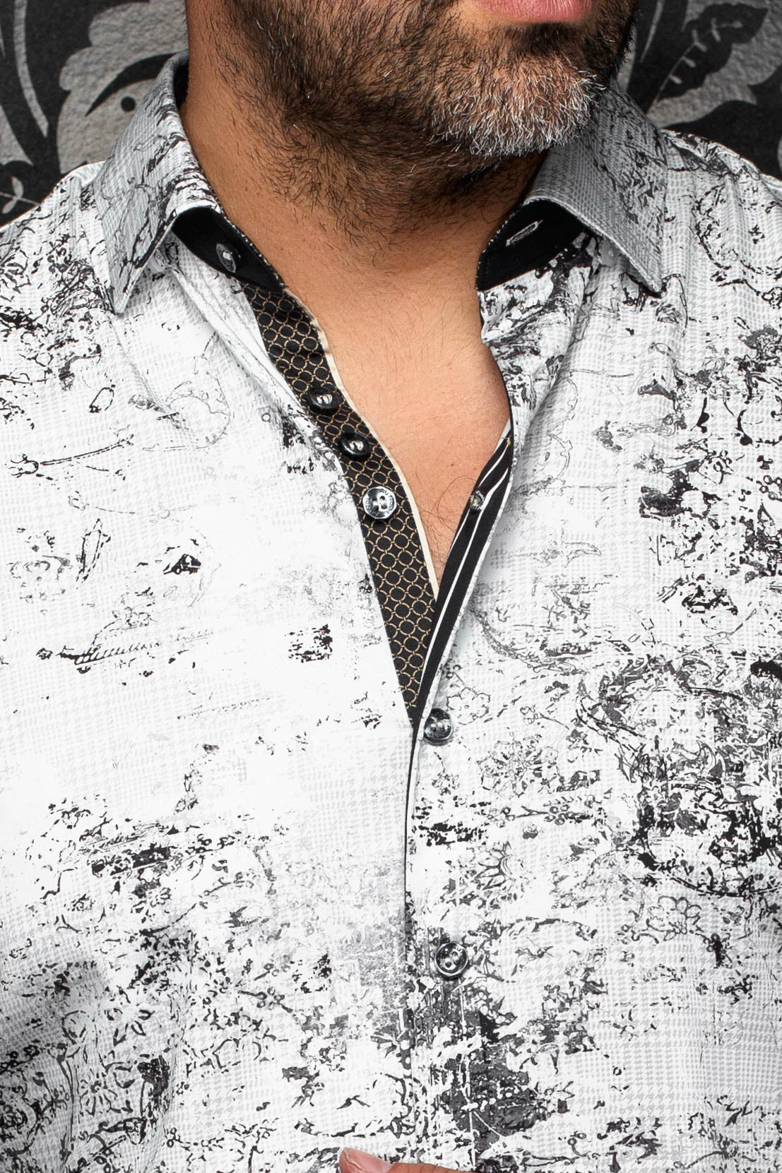 Détail: Chemise pour homme par Au Noir