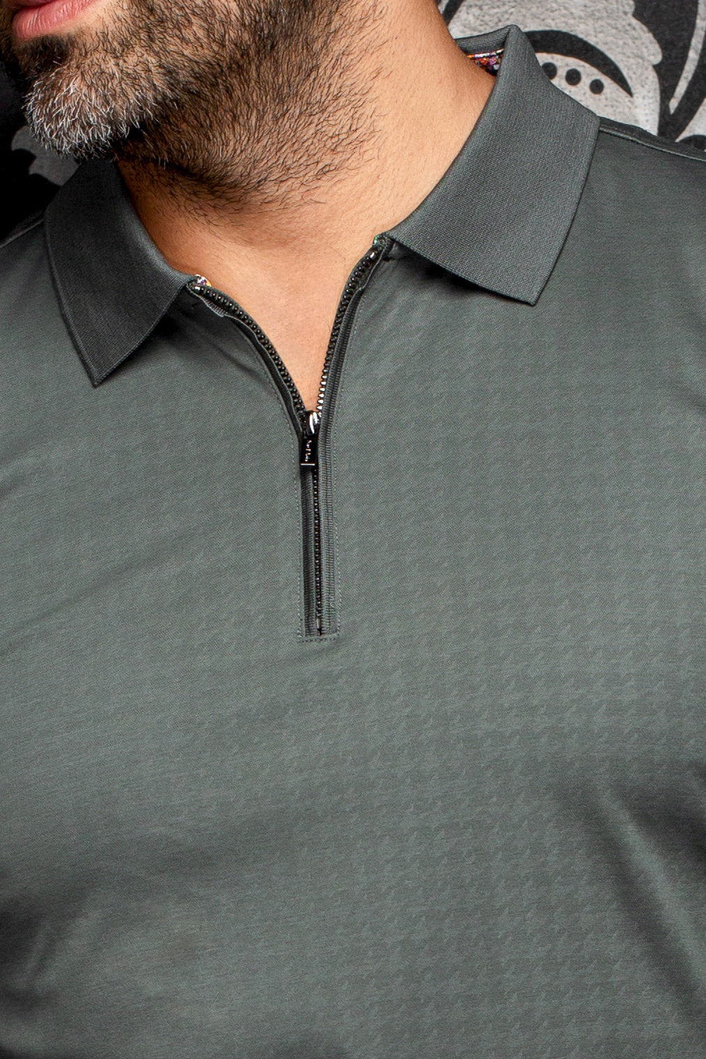 Polo manches longues pour homme par Au Noir | BENTLEY Olive | Boutique Vvög, inventaire complet de la marque Au Noir
