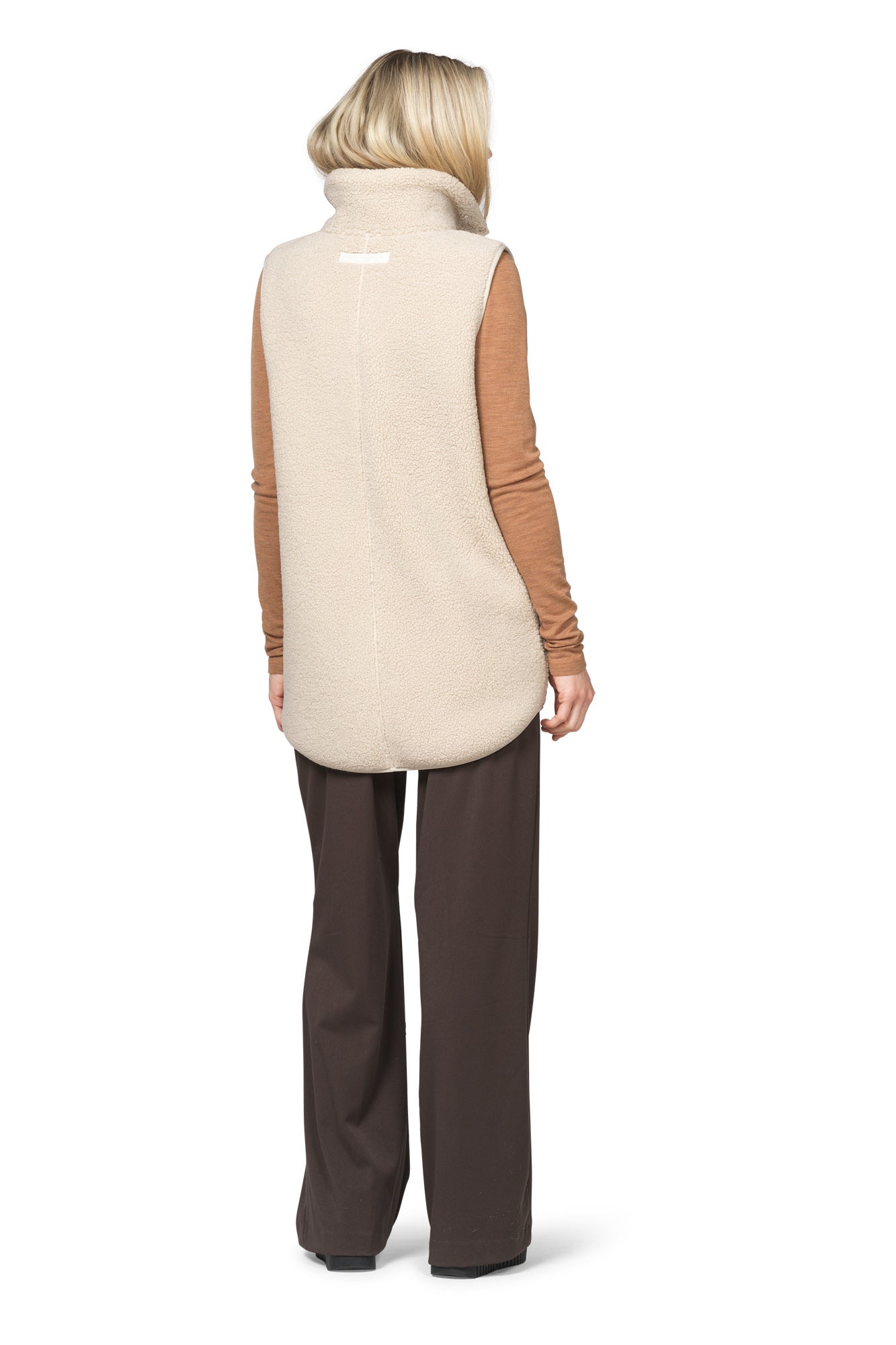Ilse Jacobsen women's cream curly fleece vest with high collar, center seam and rounded hem shown from the back
