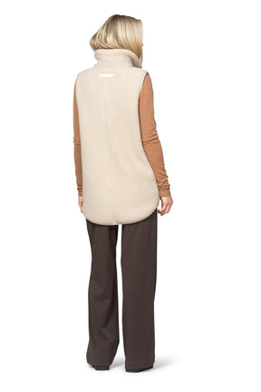 Ilse Jacobsen women's cream curly fleece vest with high collar, center seam and rounded hem shown from the back