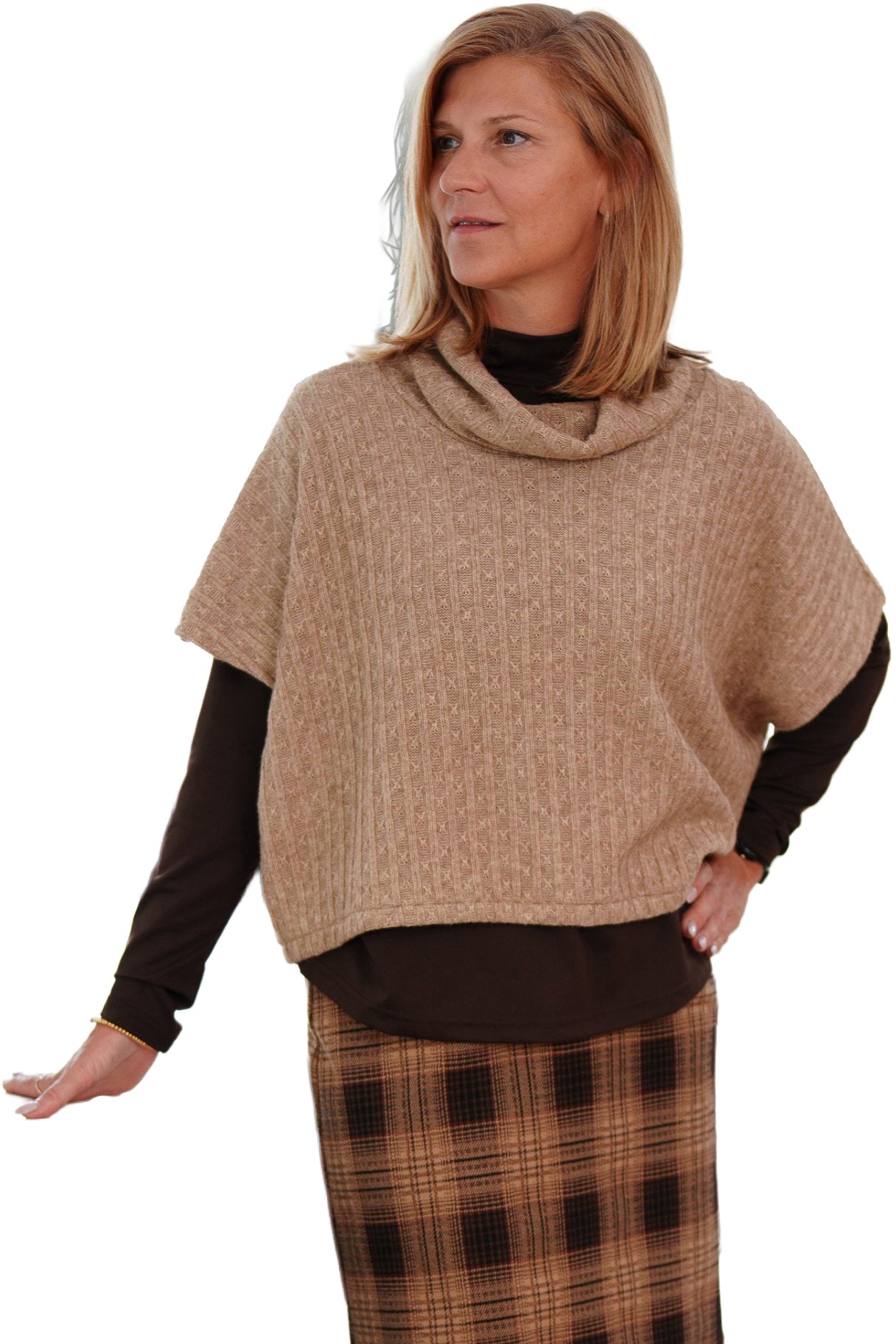 Rien ne se perd, tout se crée women's close front view of a beige textured knit cowl-neck bolero with wide short sleeves