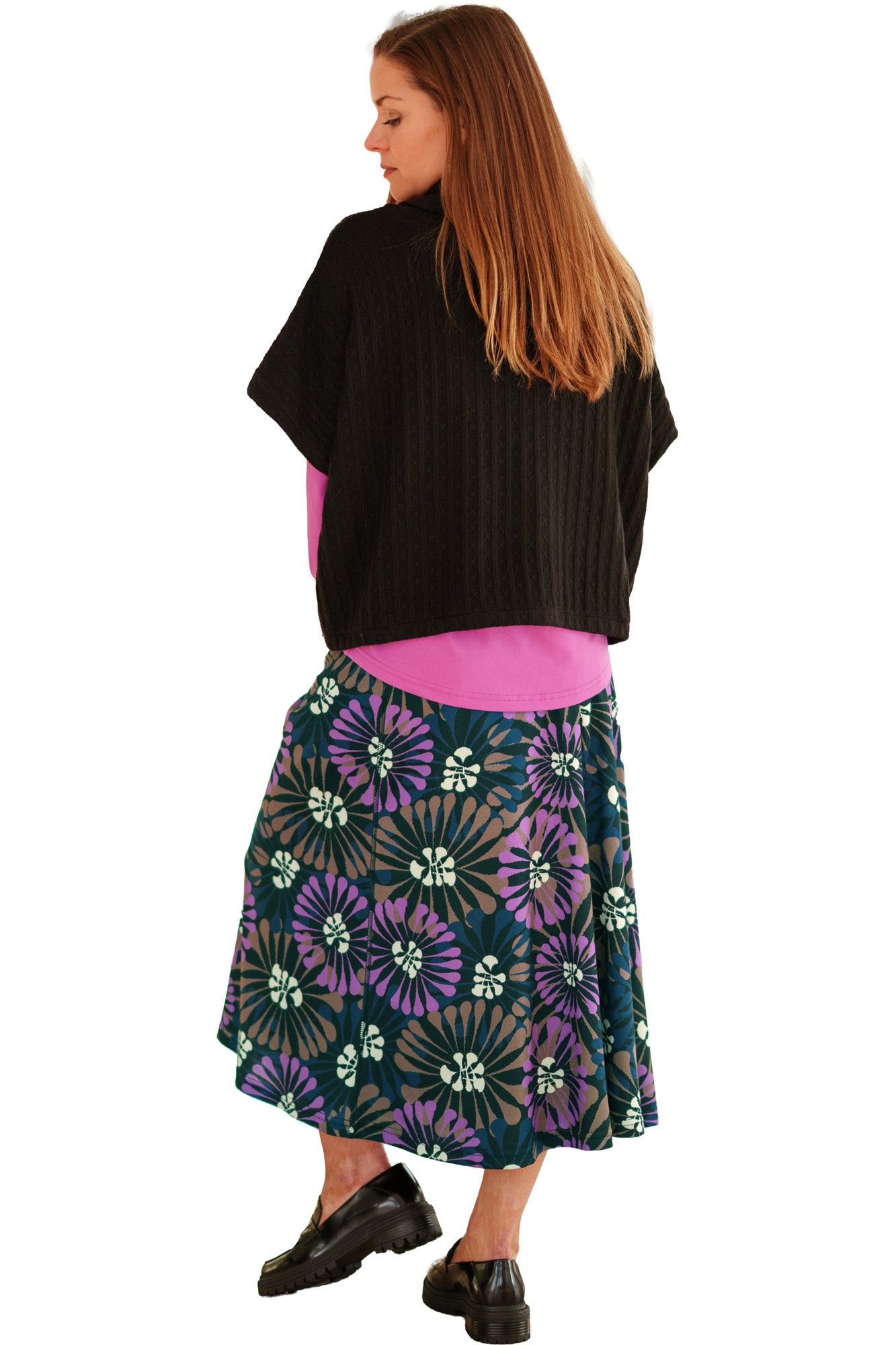 Rien ne se perd, tout se crée women's black textured bolero capelet with cropped boxy hem and wide short sleeves, back view