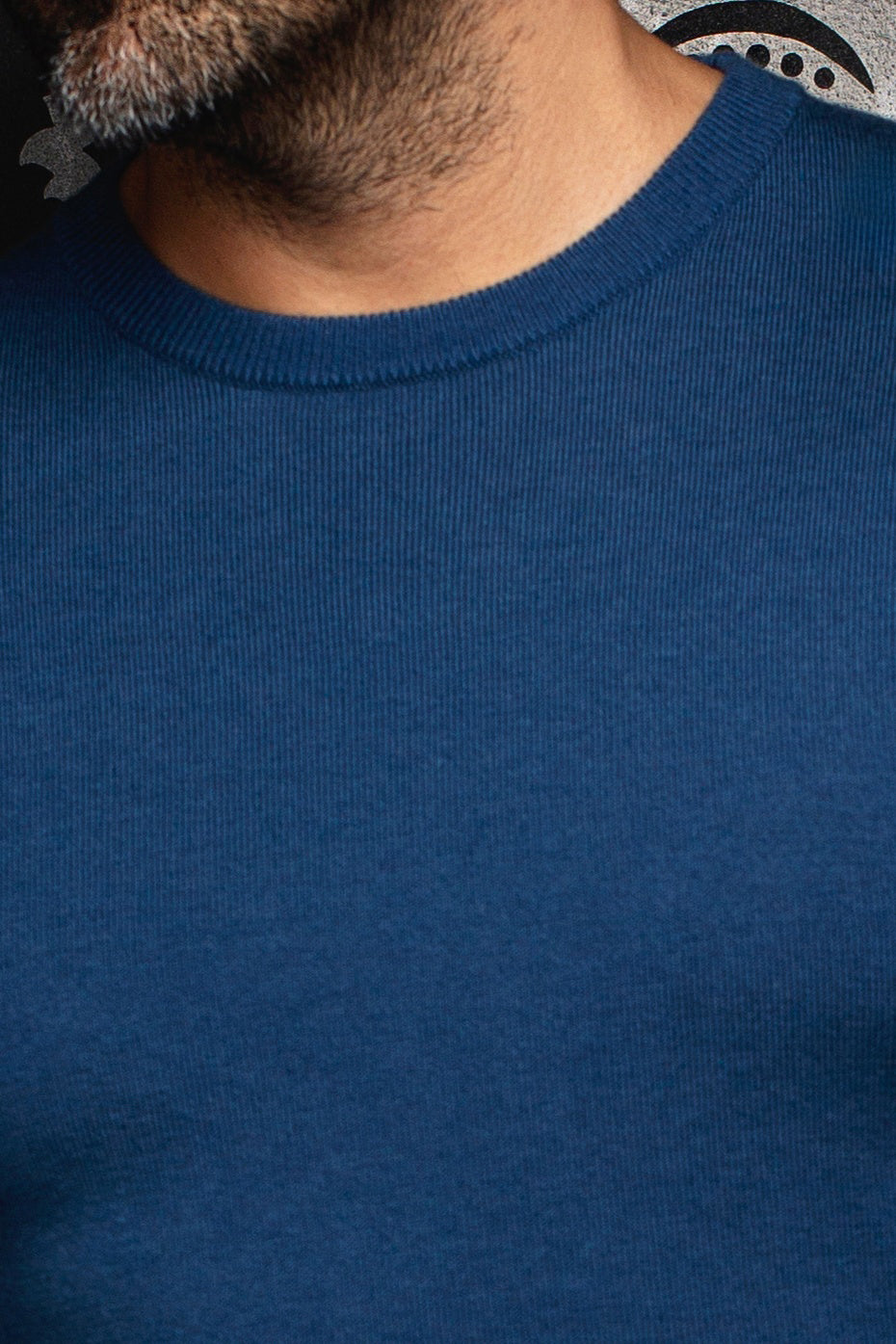 Chandail col rond en laine mérino pour homme par Au Noir | MARINI Minuit | Boutique Vvög, inventaire complet de la marque Au Noir