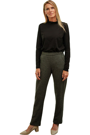 Women's black mock neck long sleeve T-Shirt shown tucked in from the front by Rien ne se perd, tout se crée