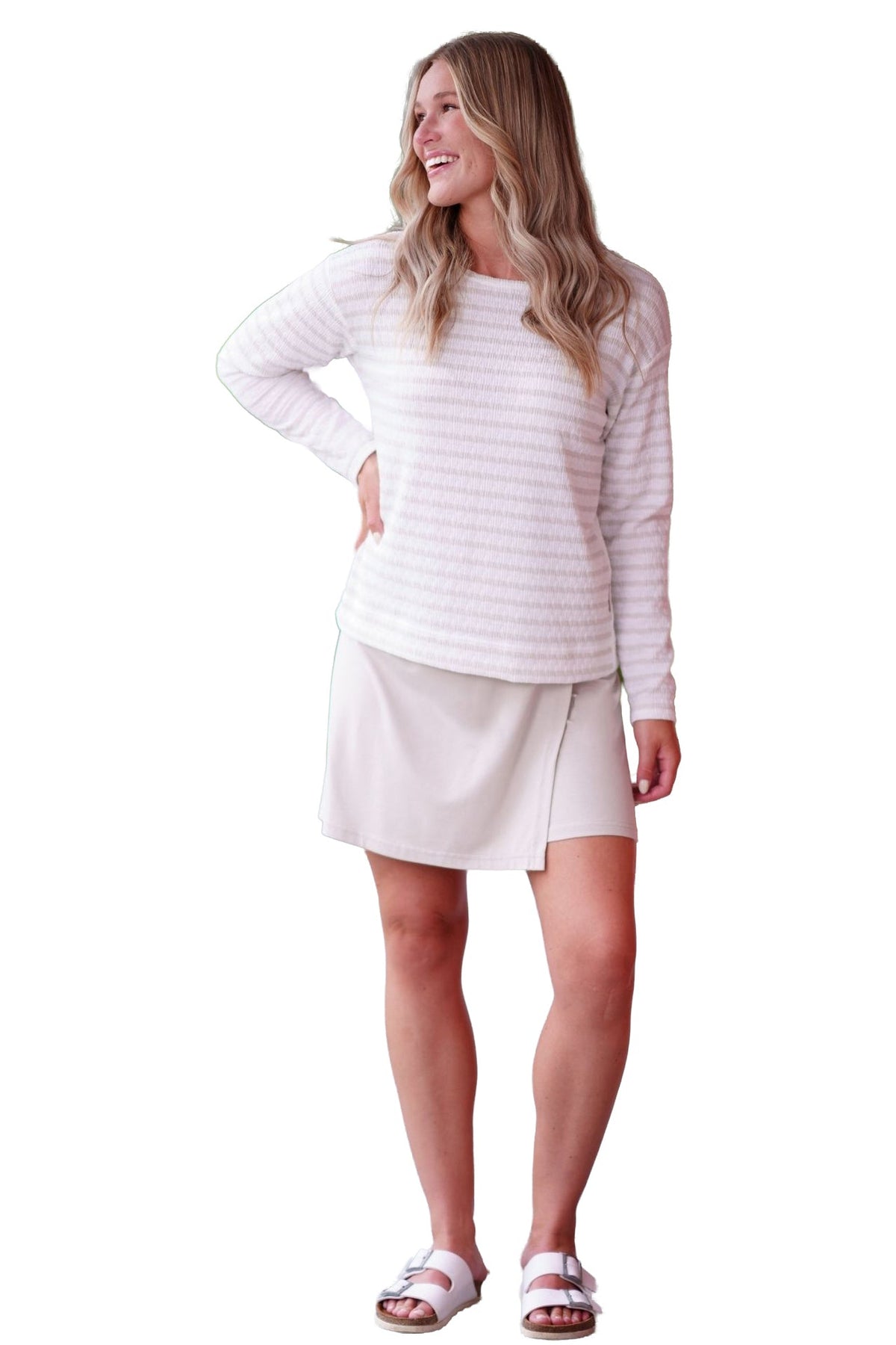 Chandail Réversible pour femme par Rien ne se perd, tout se crée | Collins Rayé Sable Et Blanc | Boutique Vvög, vêtements mode pour homme et femme