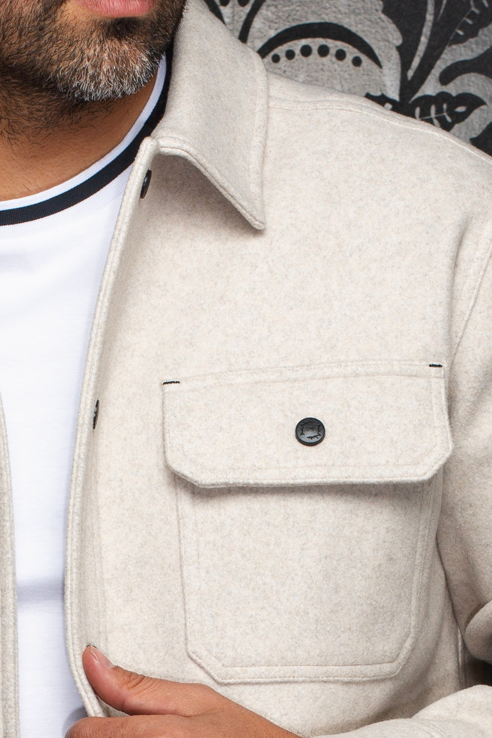 Surchemise pour homme par Au Noir | DANALI Beige Clair | Boutique Vvög, inventaire complet de la marque Au Noir