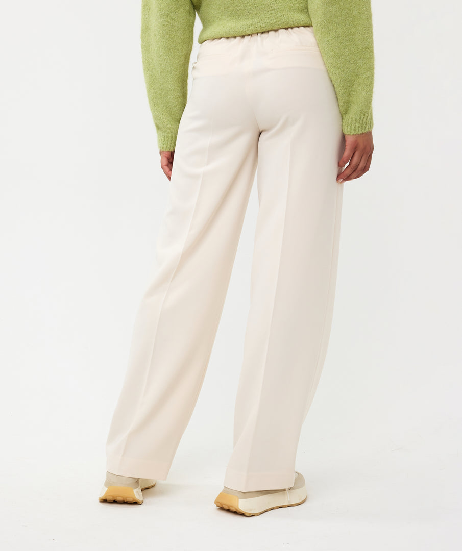 Pantalon pour femme par Esqualo | F2410547 Beige | Boutique Vvög, vêtements mode pour homme et femme