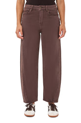 Esqualo women's brown wide-leg cropped jeans with button fly, scoop pockets, and curved leg seams, front view