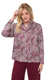 Blouse manches longues ivoire, vue de face sur mannequin pour femme par Esqualo