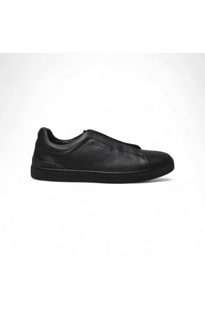 Slip on leather shoes for men by Au Noir | HOLDEN Black | Boutique Vvög, complete inventory of the Au Noir brand