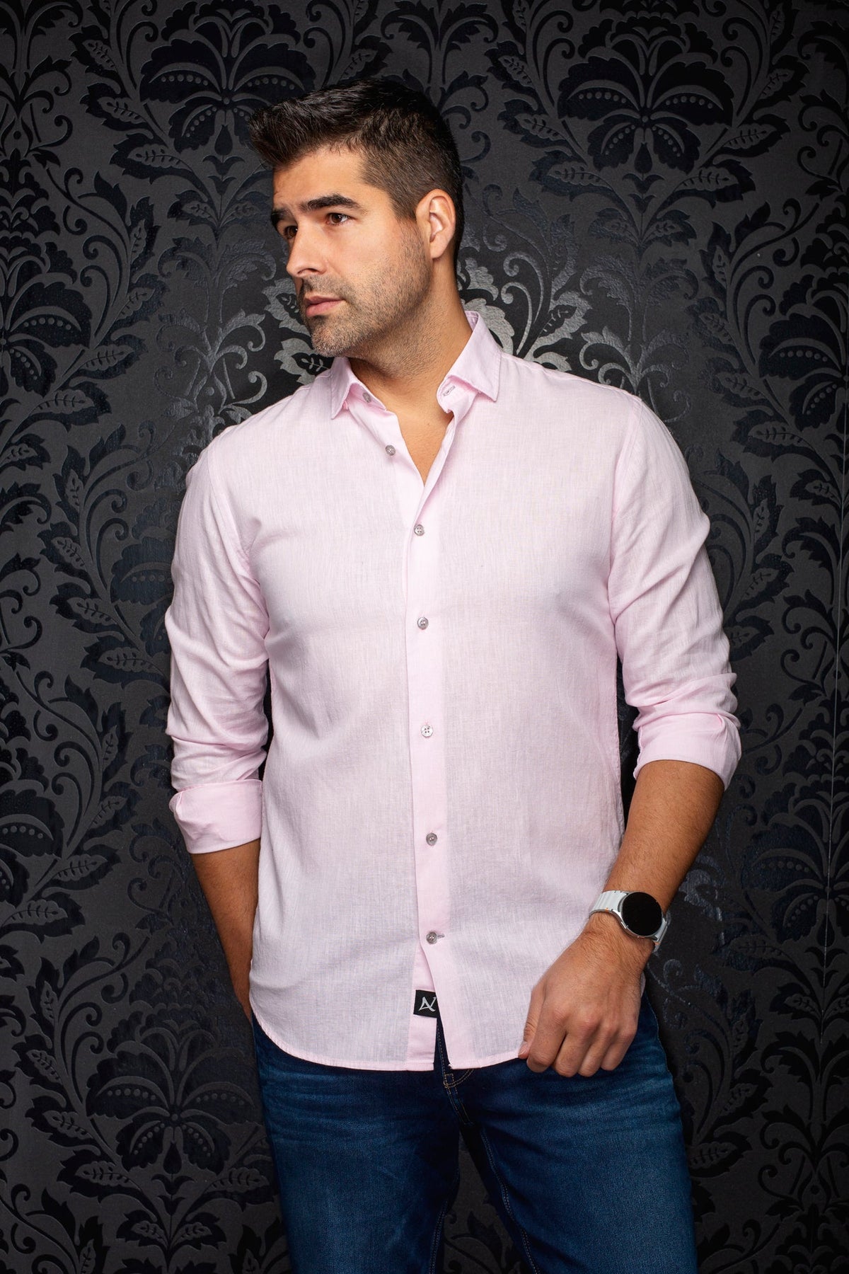 Chemise manches longues en lin pour homme par Au Noir | HUMPHREY Rose | Boutique Vvög, inventaire complet de la marque Au Noir