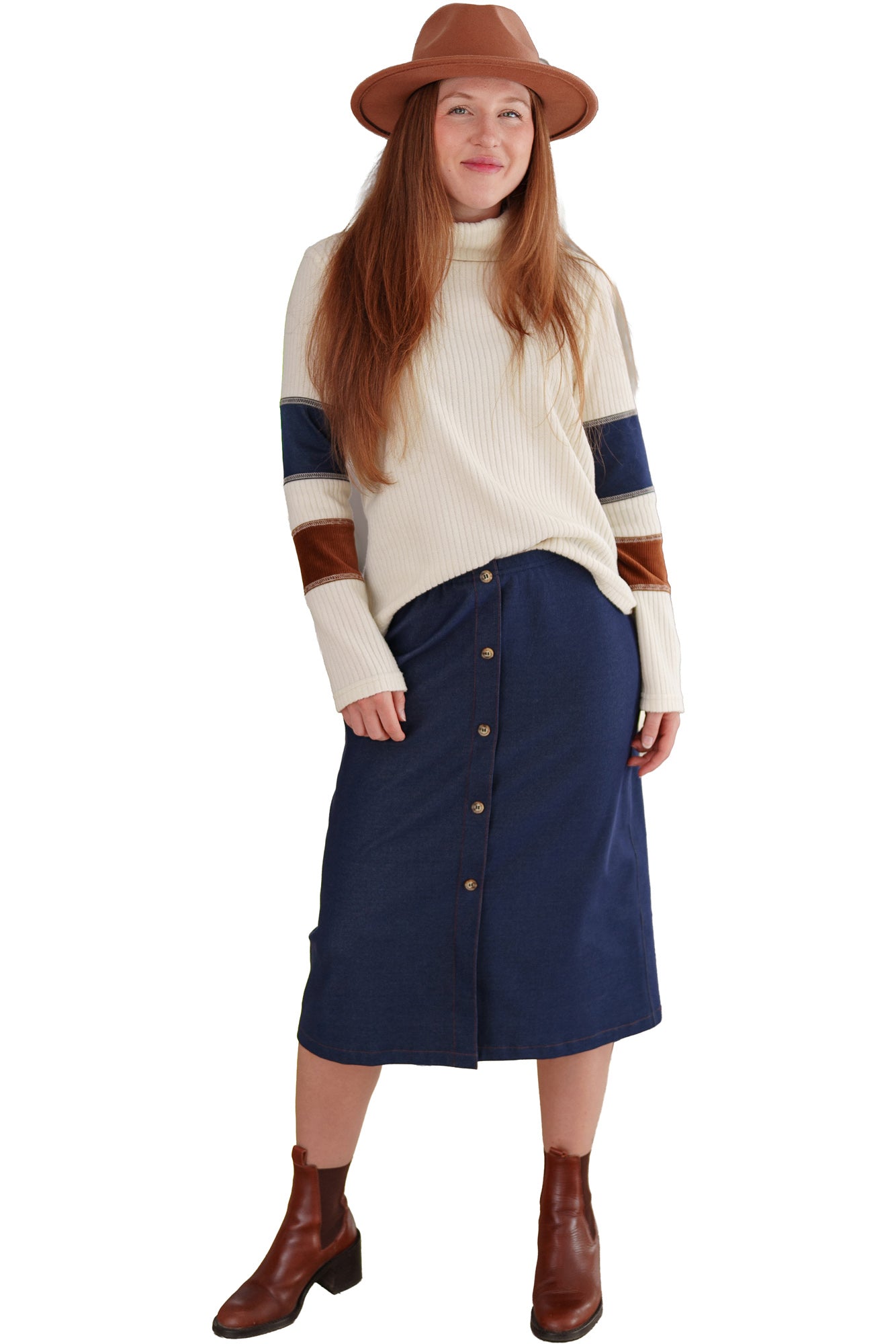 Rien ne se perd, tout se crée women's navy midi skirt with button placket and straight hem, front model view
