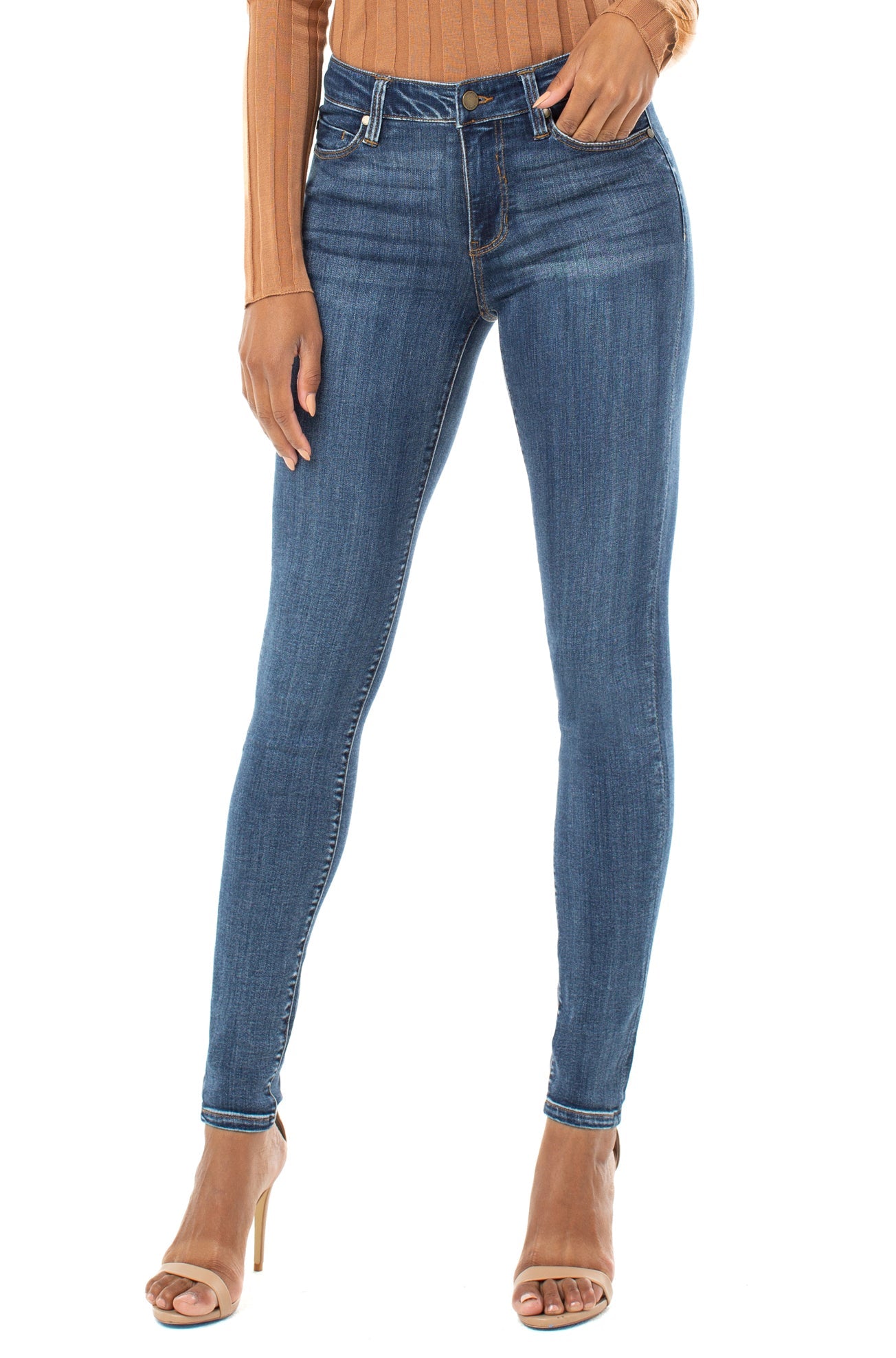 Jeans pour femme par Liverpool | LM2000F80 Victoire | Boutique Vvög, vêtements mode pour homme et femme