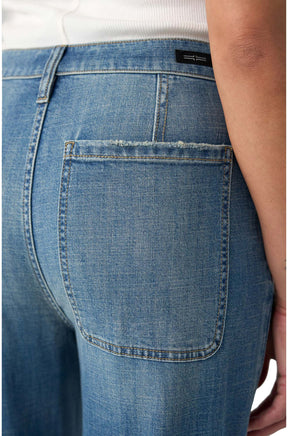 Women's light blue denim wide-leg jeans, detail view by Liverpool