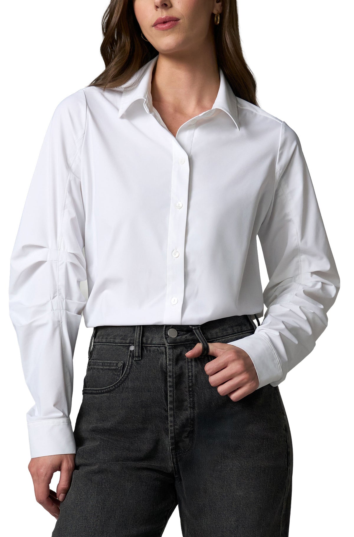 Blouse manches longues blanc, vue de face sur mannequin pour femme par Liverpool