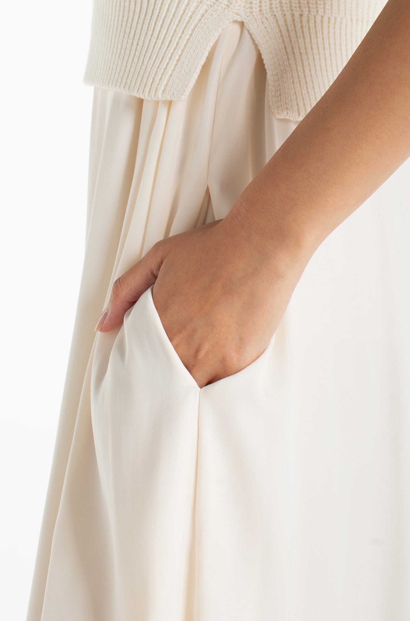 Robe pour femme par Liverpool | LMD034ST15 Crème | Boutique Vvög, vêtements mode pour homme et femme