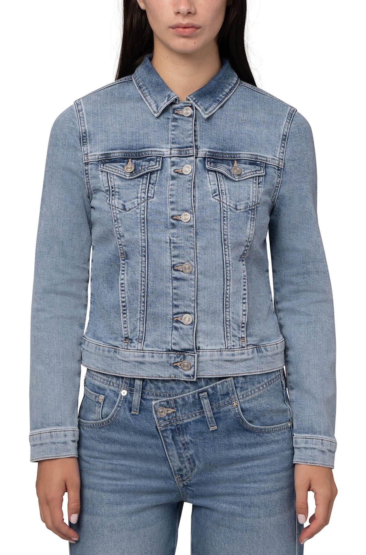 Jacket Samantha pour femme par Mavi Jeans | M11302A 1433 Bleu Clair Brossé | Boutique Vvög, vêtements mode pour homme et femme