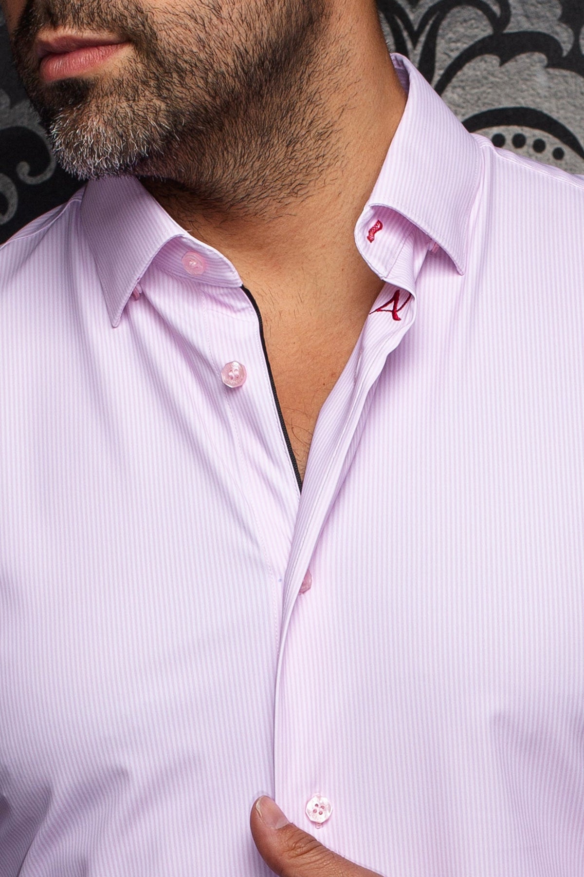 Chemise en nylon pour homme par Au Noir | NICOLAS STRP Rose | Boutique Vvög, inventaire complet de la marque Au Noir