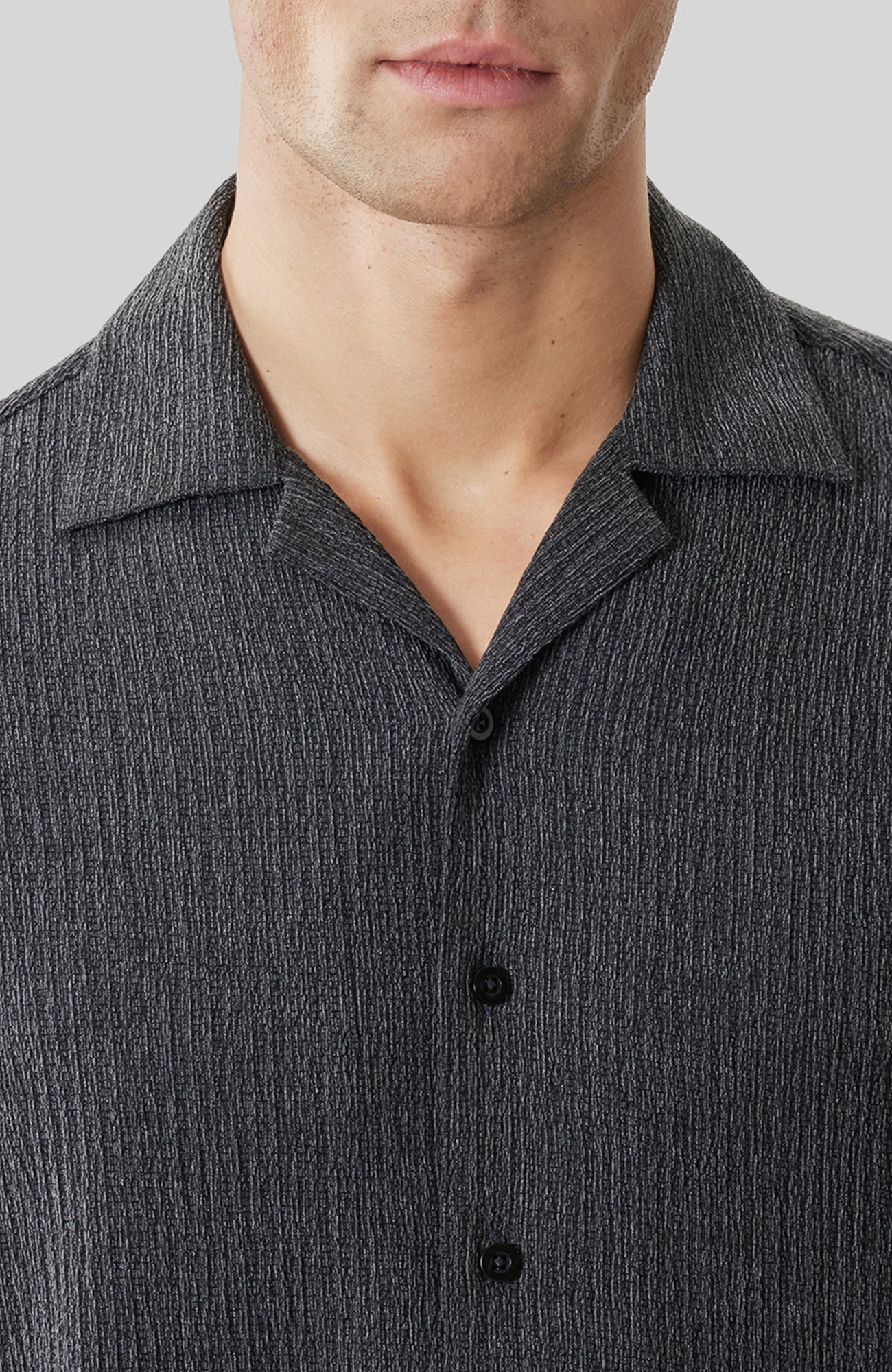 Chemise col resort pour homme par Robert Barakett | RB61176 Kaezor Charbon | Boutique Vvög, vêtements mode pour homme et femme