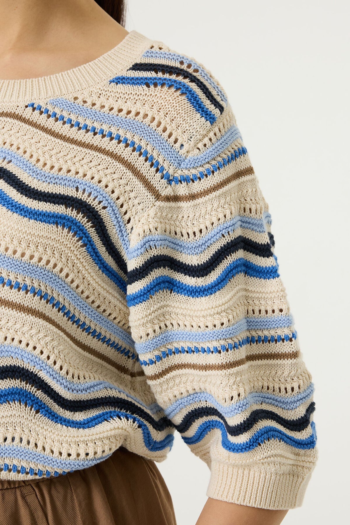 Tricot manches courtes pour femme par Garcia | O260044 Blanc Écume | Boutique Vvög, vêtements mode pour homme et femme