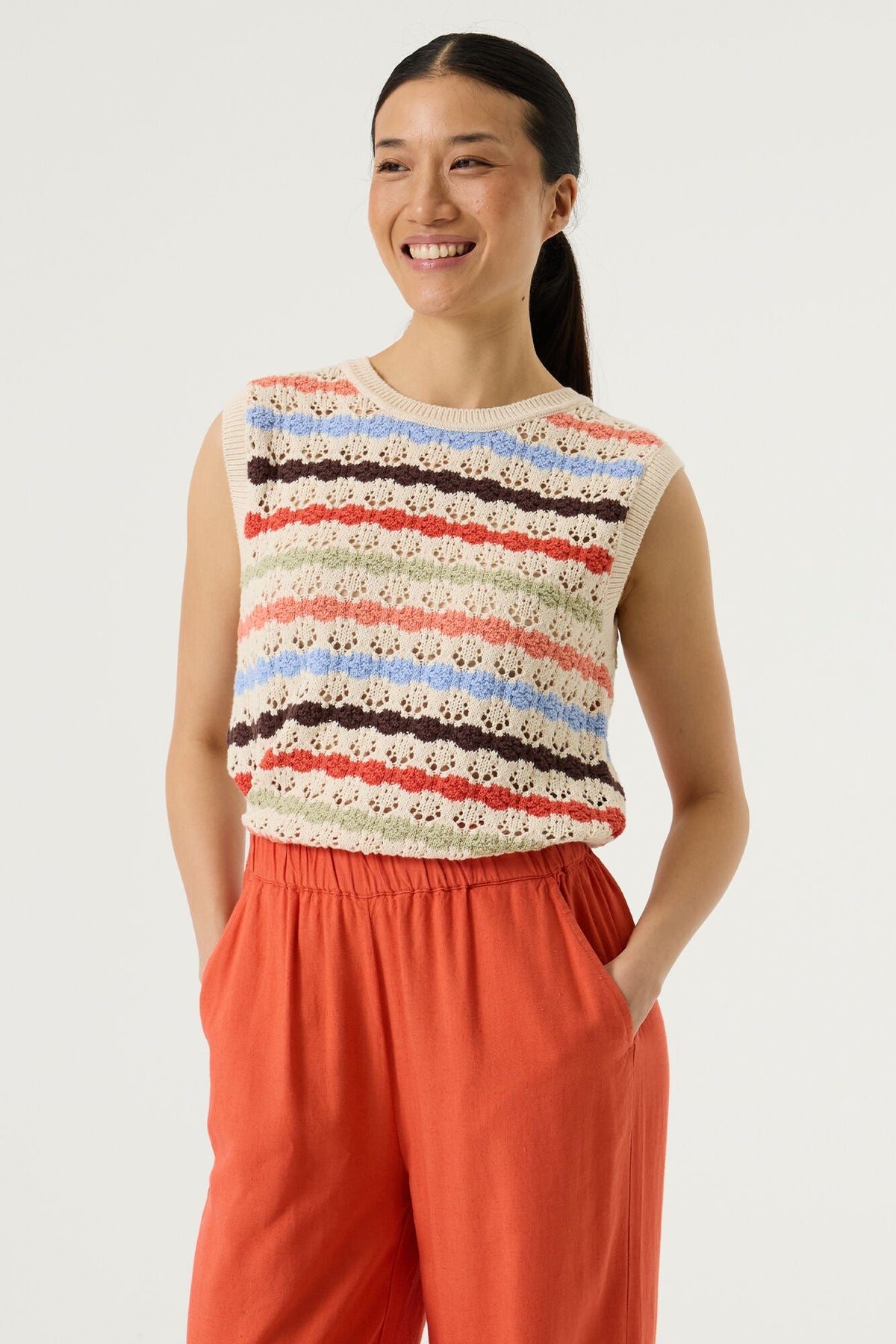 Camisole pour femme par Garcia | P260241 Blanc Écume | Boutique Vvög, vêtements mode pour homme et femme