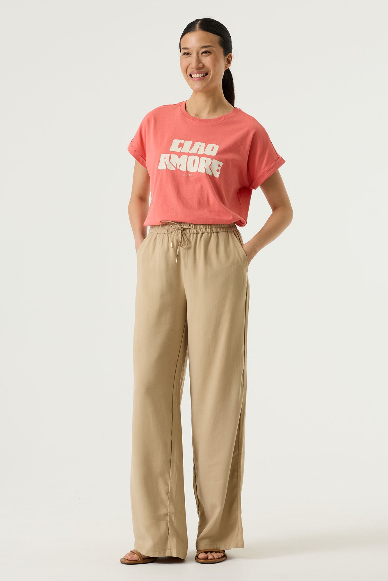 T-Shirt pour femme par Garcia | Q260001 Éclat corail | Boutique Vvög, vêtements mode pour homme et femme