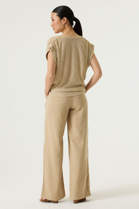T-Shirt pour femme par Garcia | Q260011 Pierre beige | Boutique Vvög, vêtements mode pour homme et femme