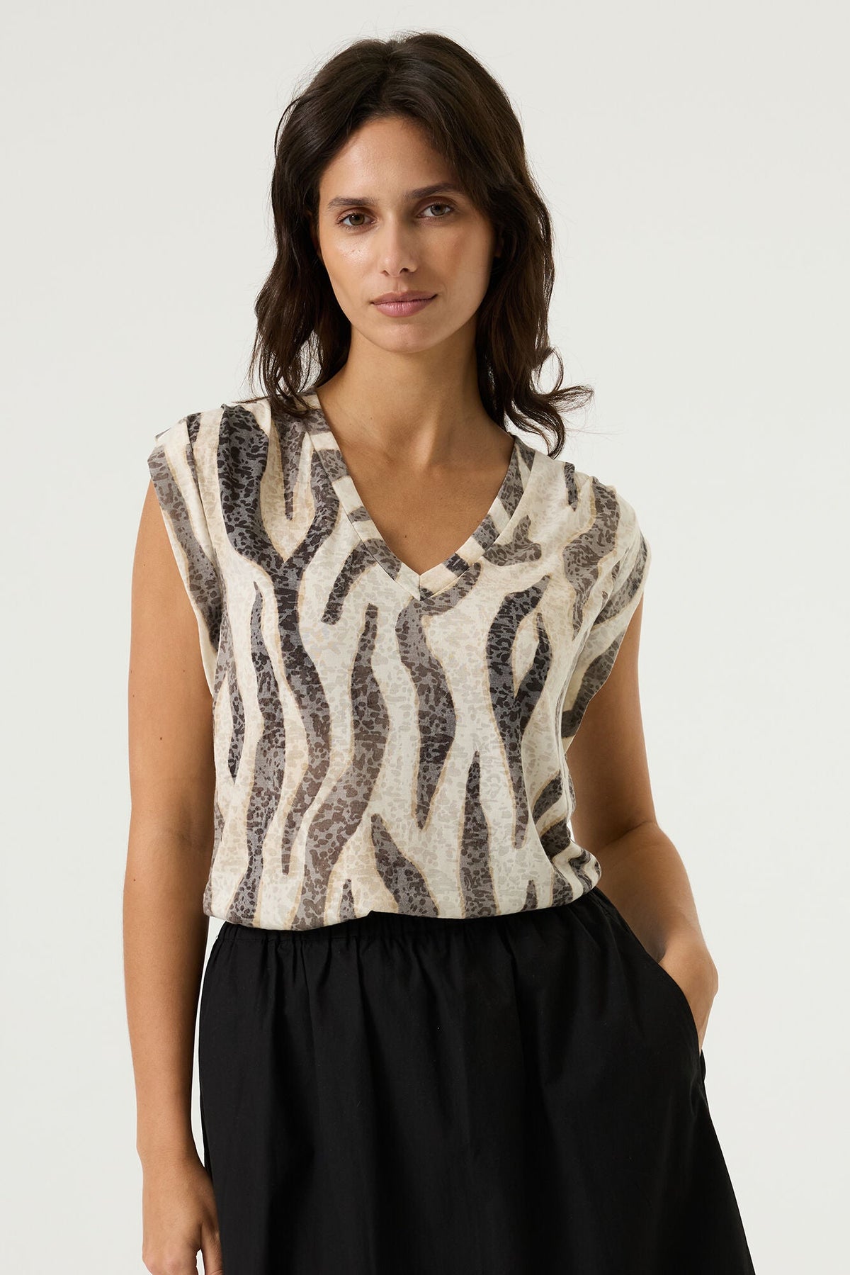 Camisole pour femme par Garcia | Q260012 Tourterelle | Boutique Vvög, vêtements mode pour homme et femme