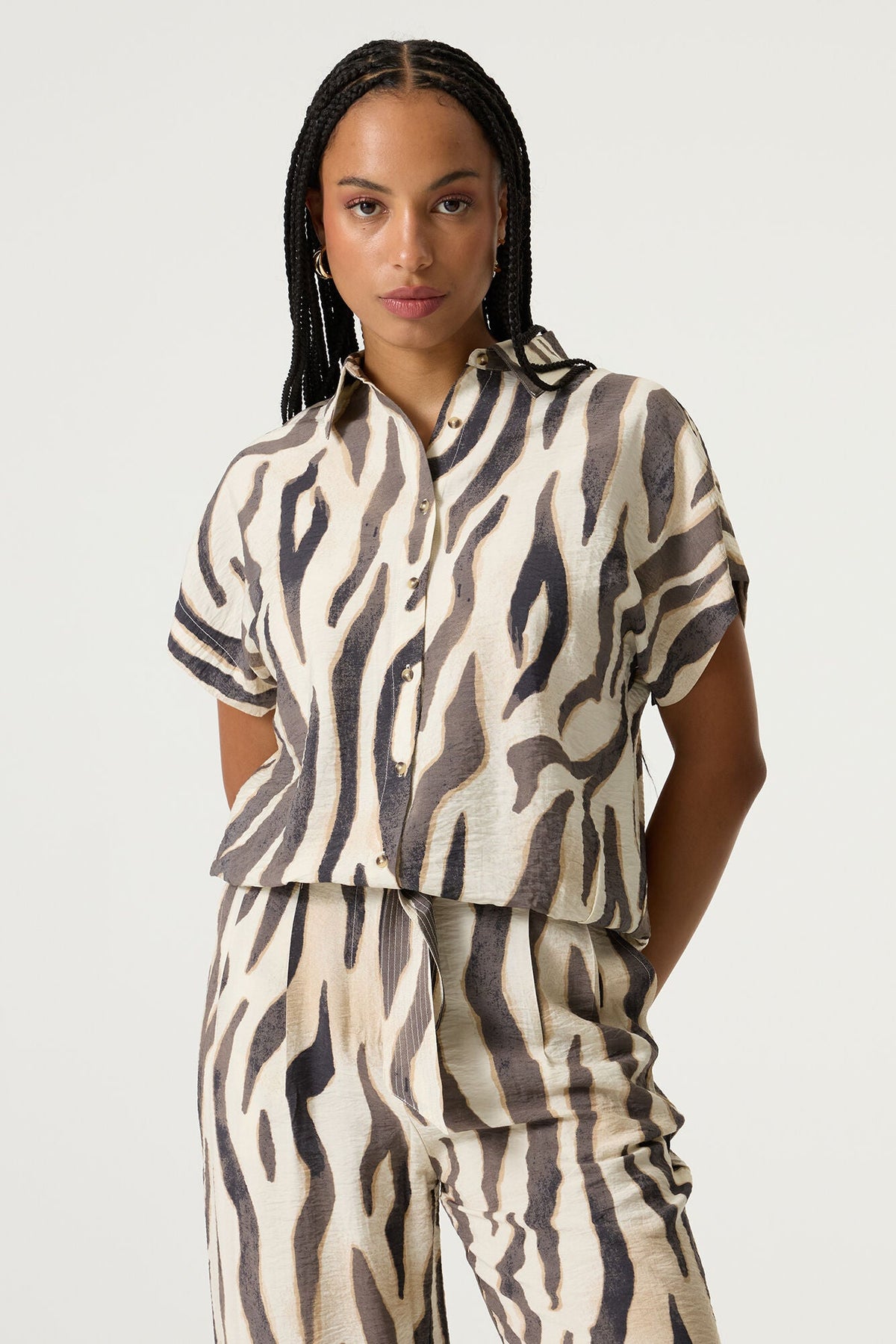Blouse pour femme par Garcia | Q260030 Tourterelle | Boutique Vvög, vêtements mode pour homme et femme