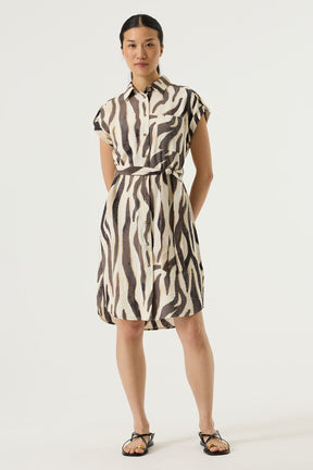 Robe pour femme par Garcia | Q260088 Tourterelle | Boutique Vvög, vêtements mode pour homme et femme