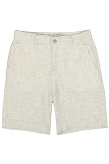 Vue avant de la short jambe droite beige pâle texturée avec passants de ceinture et poches obliques pour homme par Garcia