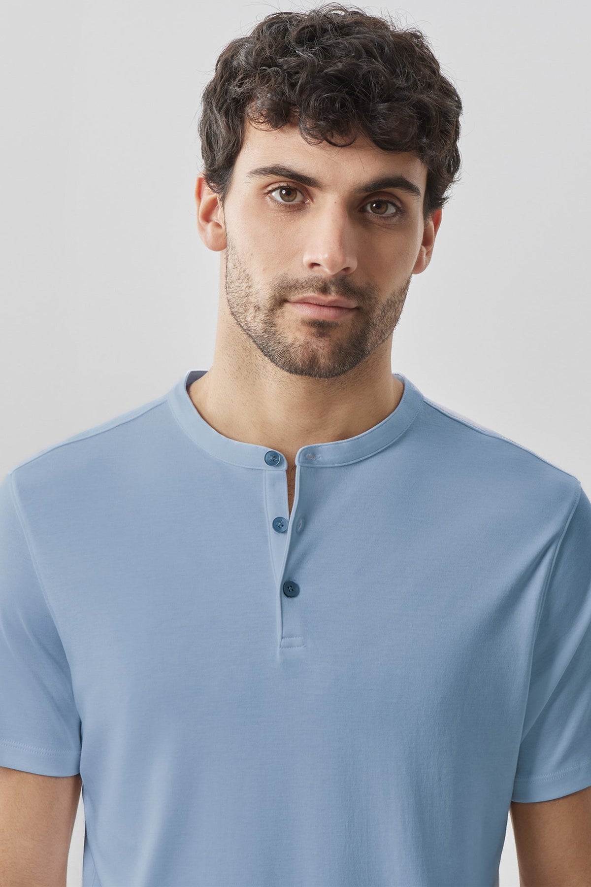 Henley à manches courtes pour homme par Robert Barakett | Georgia RB01173 Bleu Colombe | Boutique Vvög, vêtements mode pour homme et femme