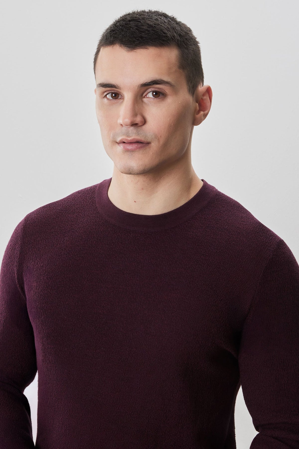 Chandail à manches longues col rond pour homme par Robert Barakett | Watertown RB41569 Bordeaux | Boutique Vvög, vêtements mode pour homme et femme
