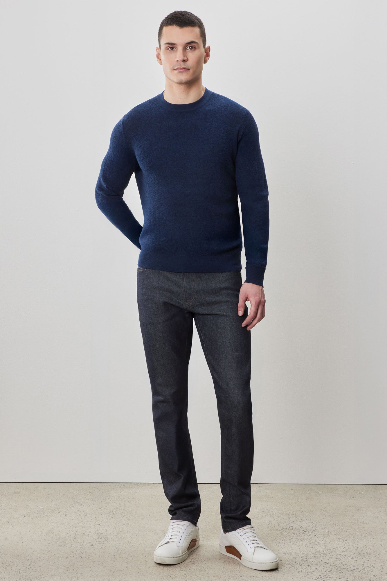Chandail à manches longues col rond pour homme par Robert Barakett | Watertown RB41569 Bleu Foncé | Boutique Vvög, vêtements mode pour homme et femme
