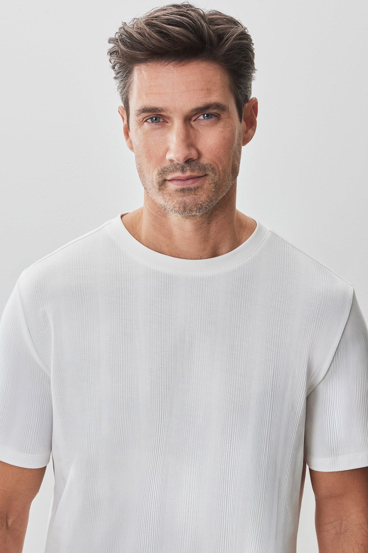 T-shirt col rond pour homme par Robert Barakett | RB51014 Portmao Blanc | Boutique Vvög, vêtements mode pour homme et femme