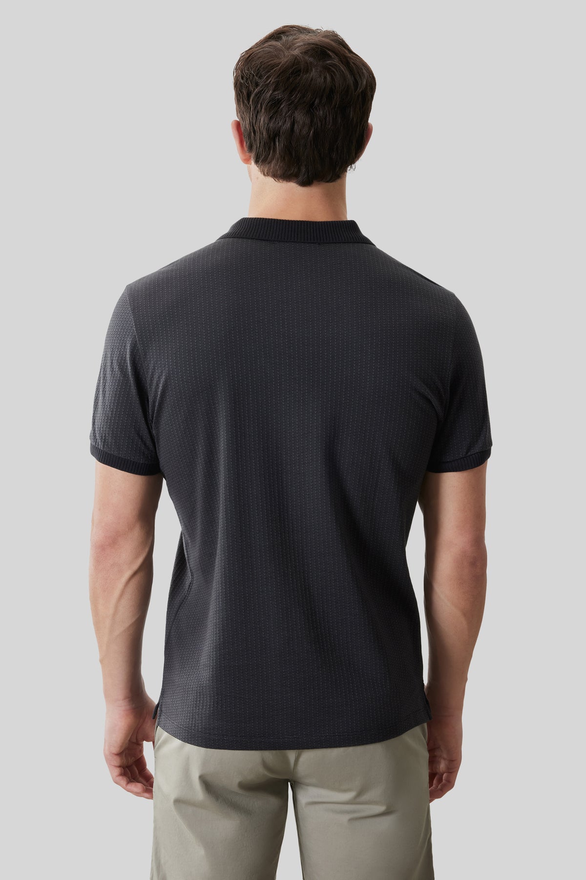 Polo avec fermeture zippée pour homme par Robert Barakett | Whistler RB51084 Noir | Boutique Vvög, vêtements mode pour homme et femme