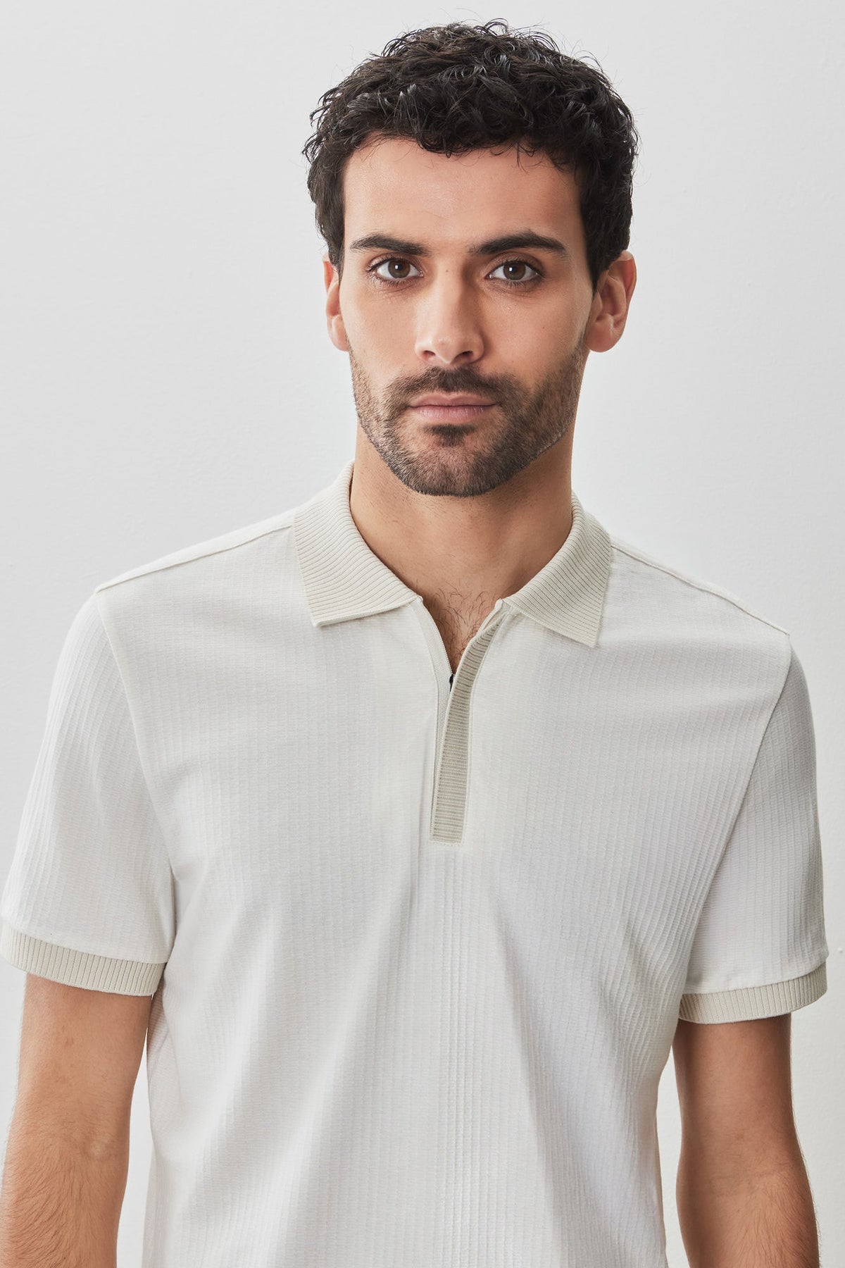 Polo avec fermeture zippée pour homme par Robert Barakett | Whistler RB51084 Blanc | Boutique Vvög, vêtements mode pour homme et femme