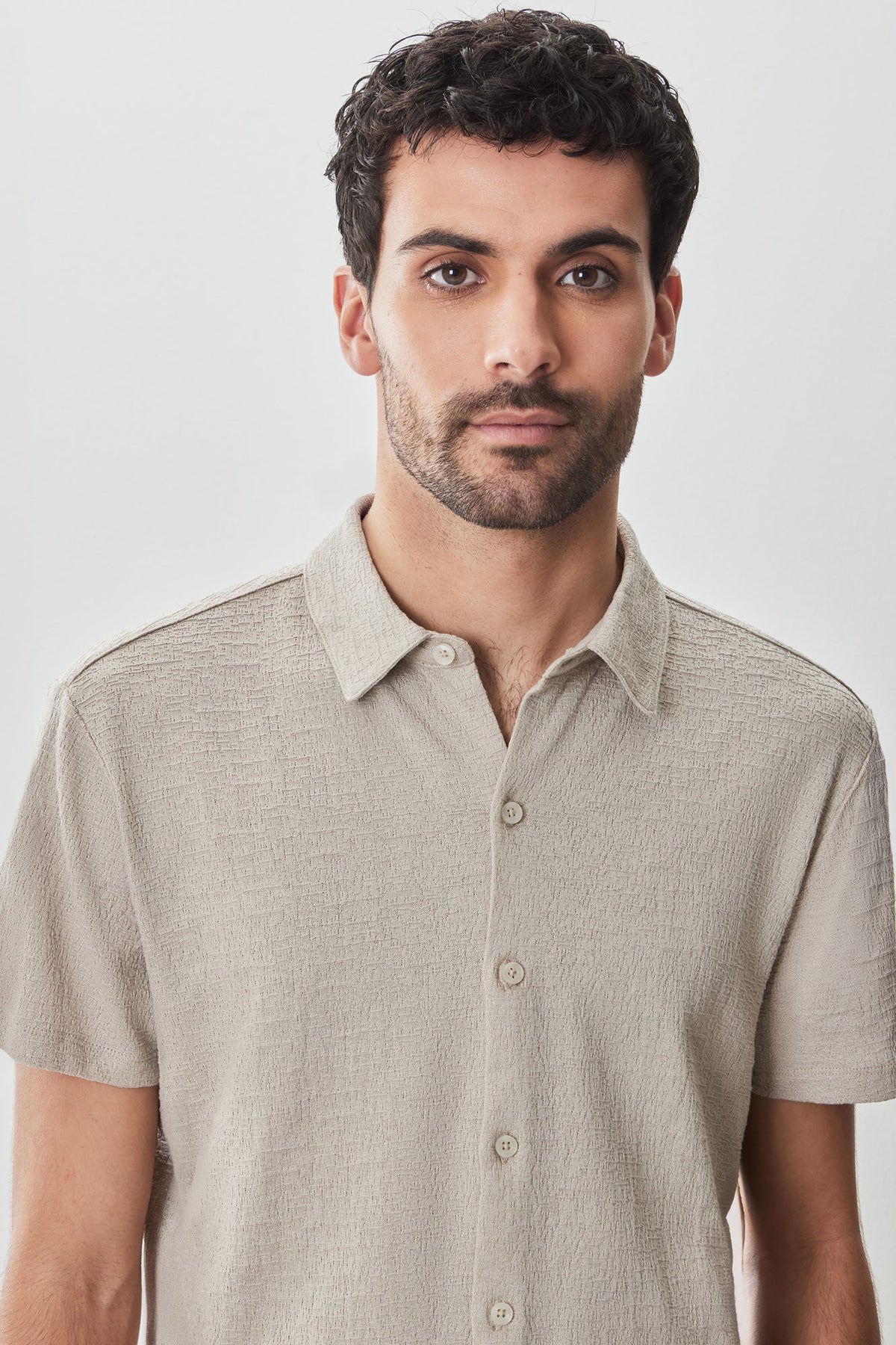 Chemise en maille à manches courtes pour homme par Robert Barakett | Newman RB51155 Beige Clair | Boutique Vvög, vêtements mode pour homme et femme