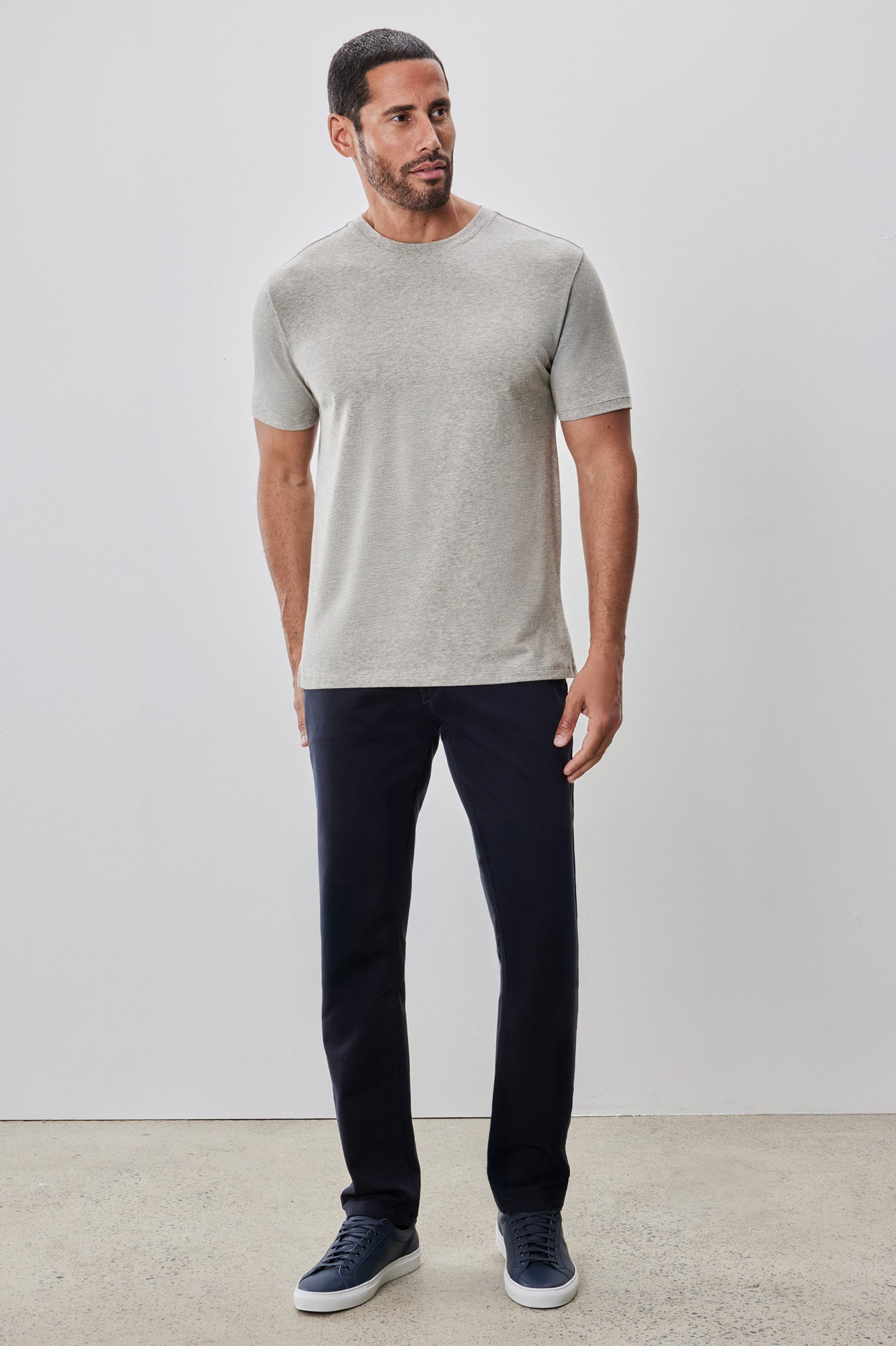 T-Shirt à manches courtes col rond pour homme par Robert Barakett | Colson RB52320 Avoine | Boutique Vvög, vêtements mode pour homme et femme