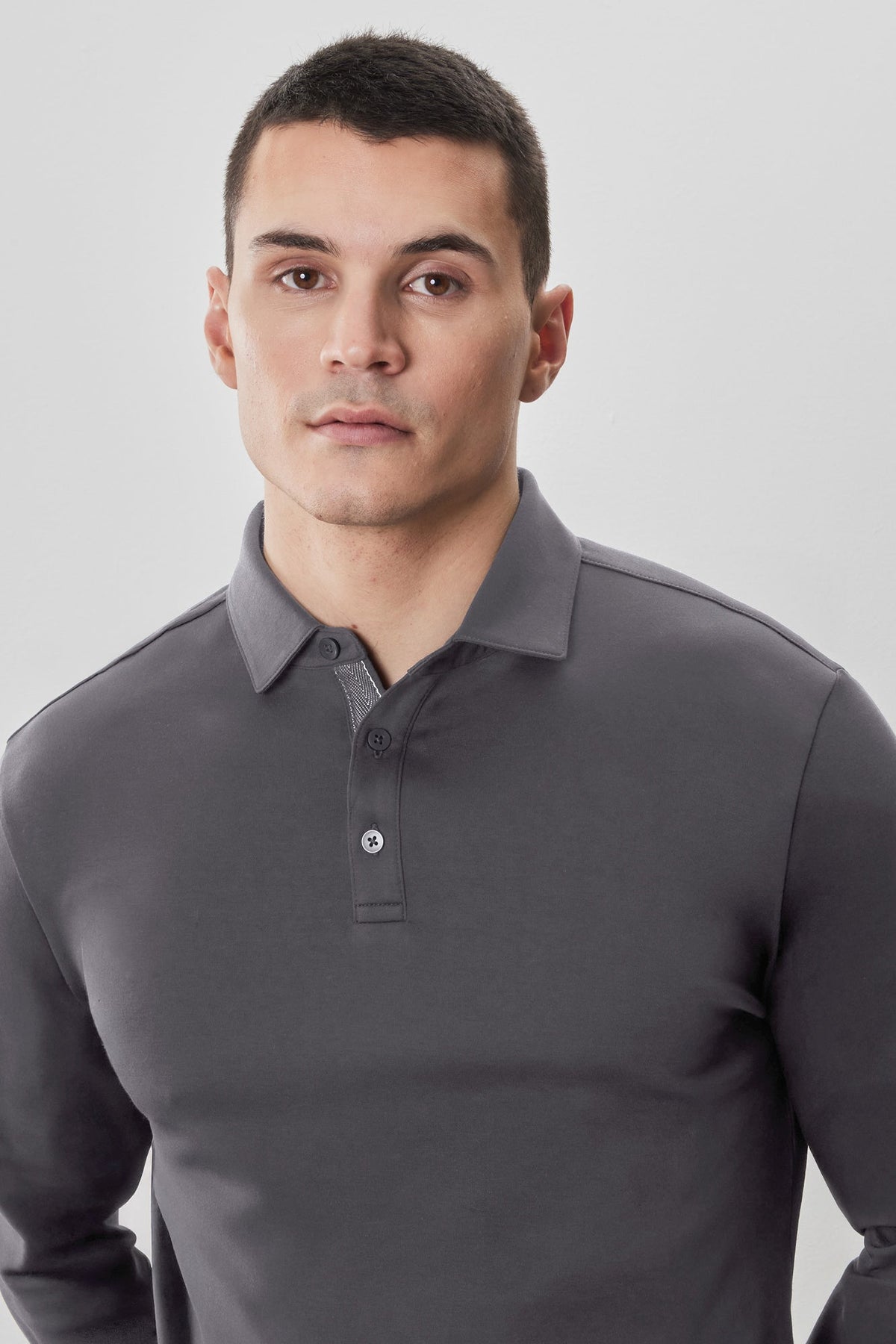 Polo à manches longues en chevrons pour homme par Robert Barakett | Georgia RB52559 Fumée | Boutique Vvög, vêtements mode pour homme et femme