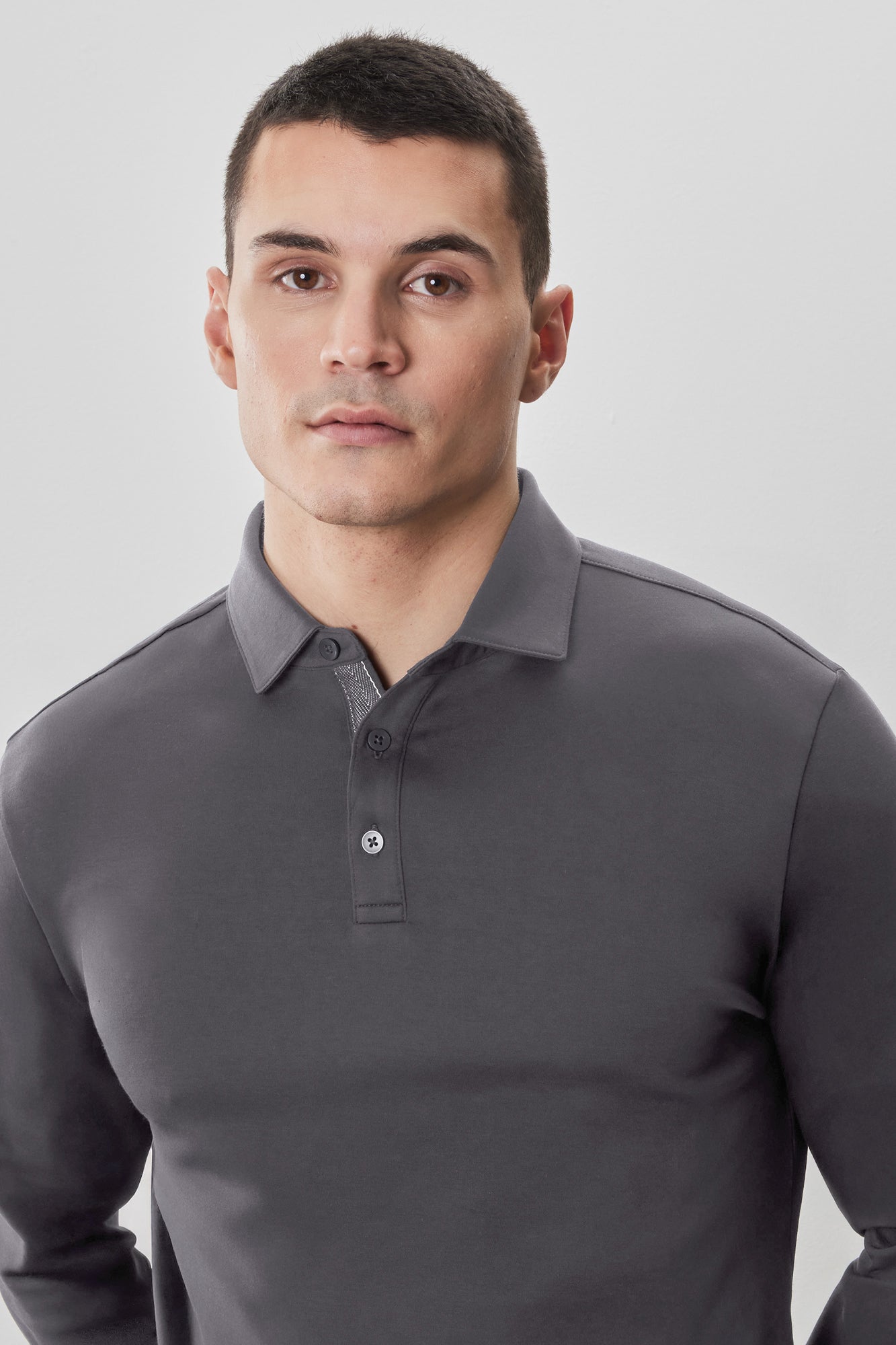 Polo à manches longues en chevrons pour homme par Robert Barakett | Georgia RB52559 Fumée | Boutique Vvög, vêtements mode pour homme et femme