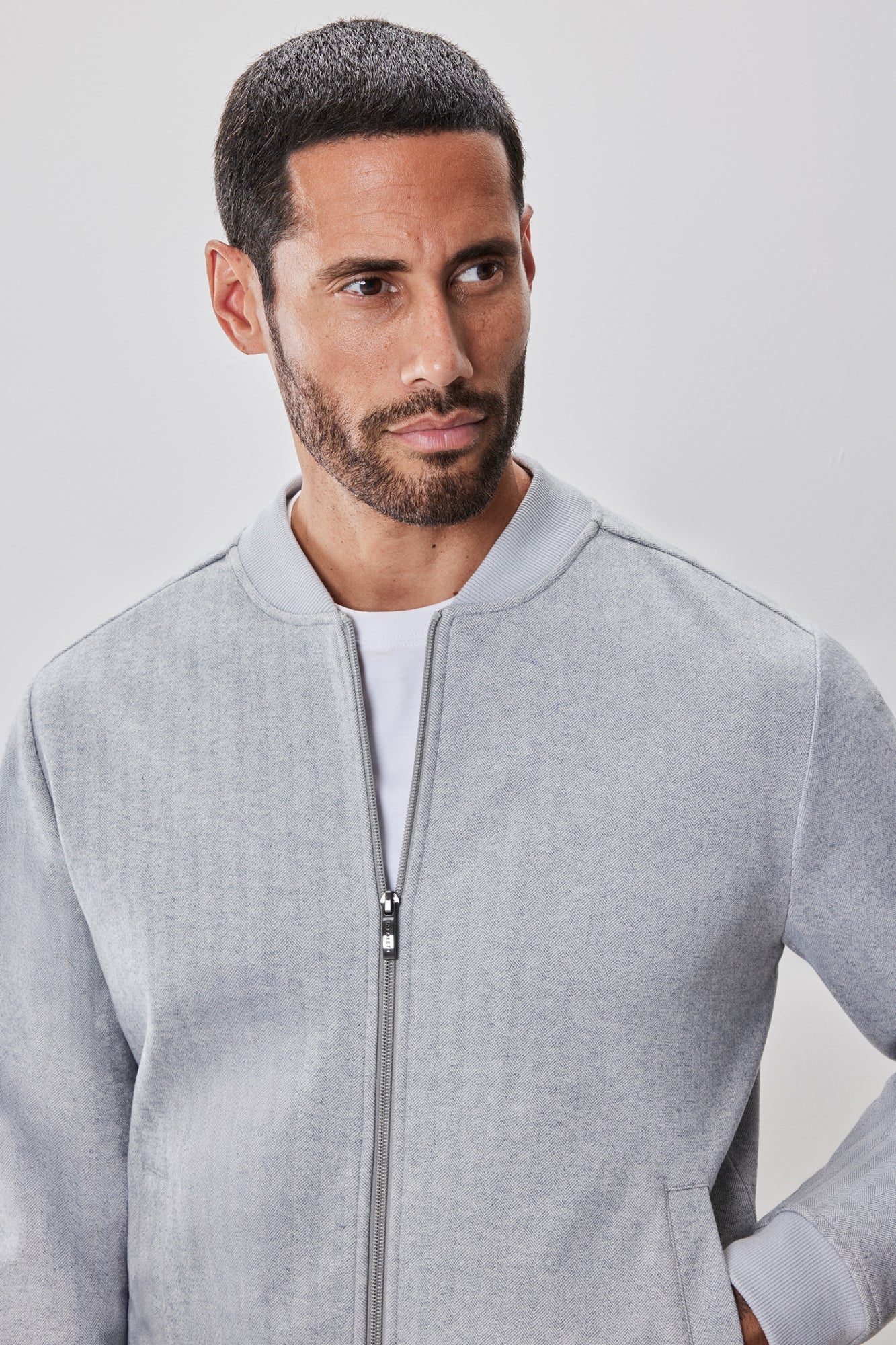 Chandail habillé pour homme par Robert Barakett | RB52589 Patricio Gris | Boutique Vvög, vêtements mode pour homme et femme