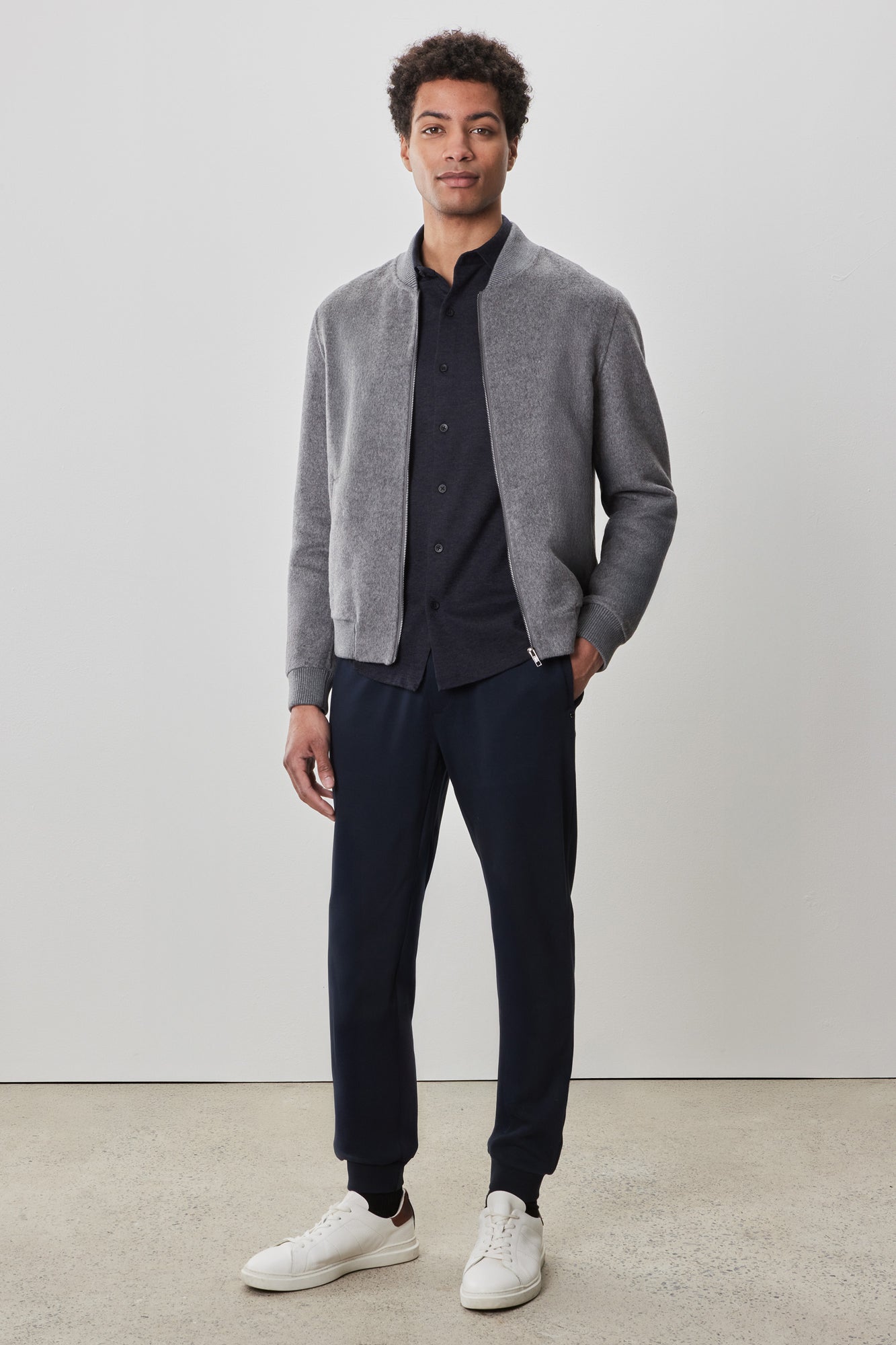 Veste à col baseball pour homme par Robert Barakett | Jake RB52599 Gris Clair | Boutique Vvög, vêtements mode pour homme et femme