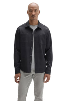 Vue de face d’une surchemise-chemise charbon texturée avec col pointu et boutons pour homme par Robert Barakett
