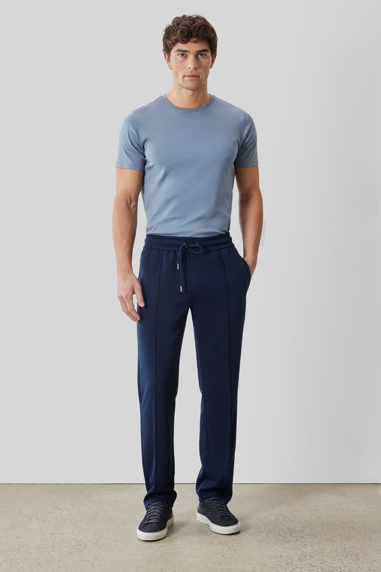 Pantalon jogger pour homme par Robert Barakett | RB61007 Kenji Bleu Nuit | Boutique Vvög, vêtements mode pour homme et femme