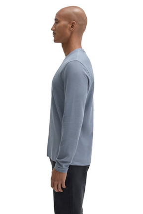 Robert Barakett men's blue-gray long sleeve T-Shirt showing shoulder seam and straight hem, side view
